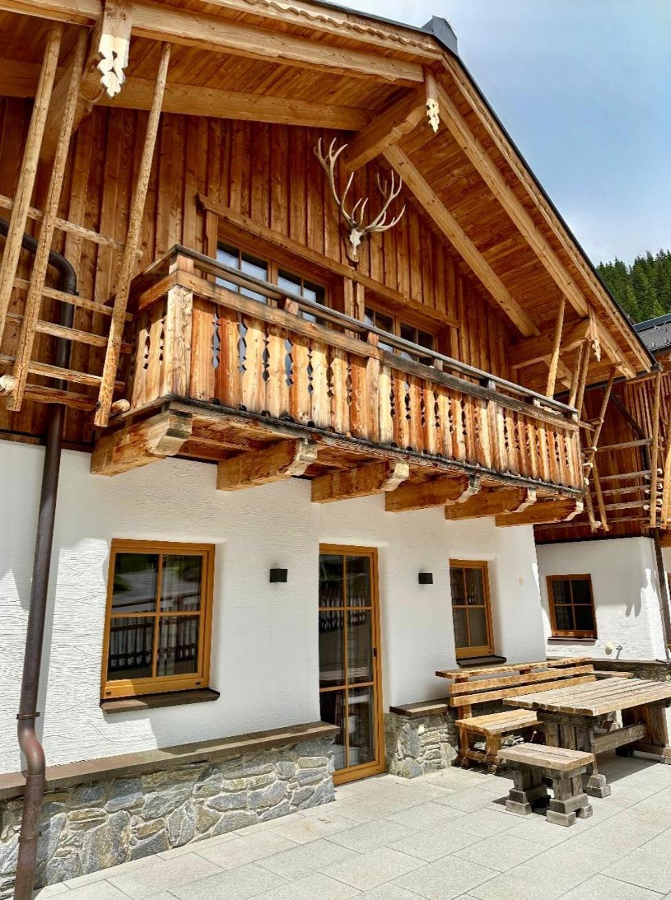 Firstpeak Chalets Zauchensee Eksteriør billede